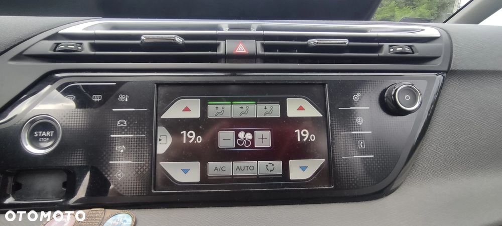 Citroën C4 Picasso 1.6 BlueHDi MoreLife S&S - 16