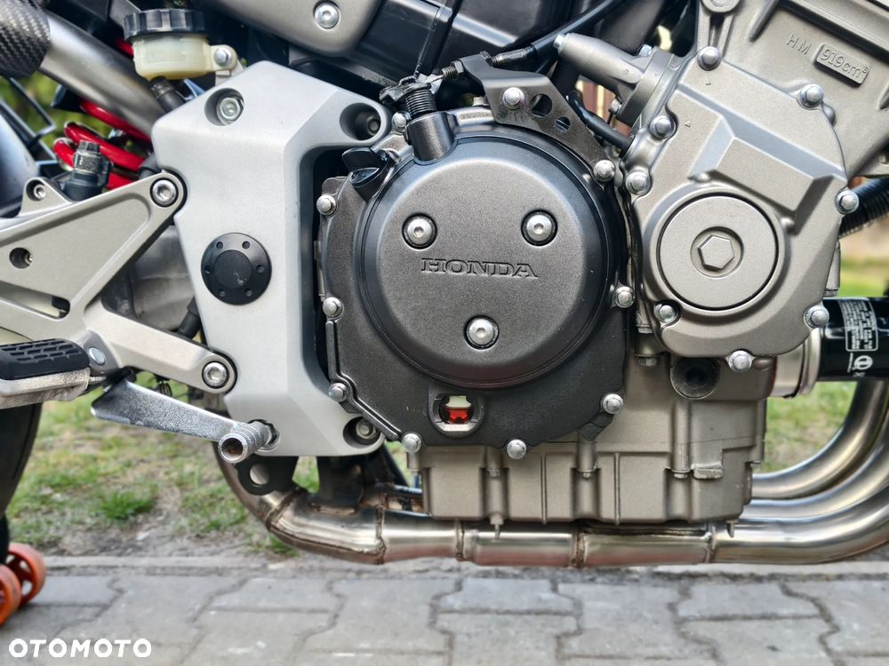 Honda Hornet - 12