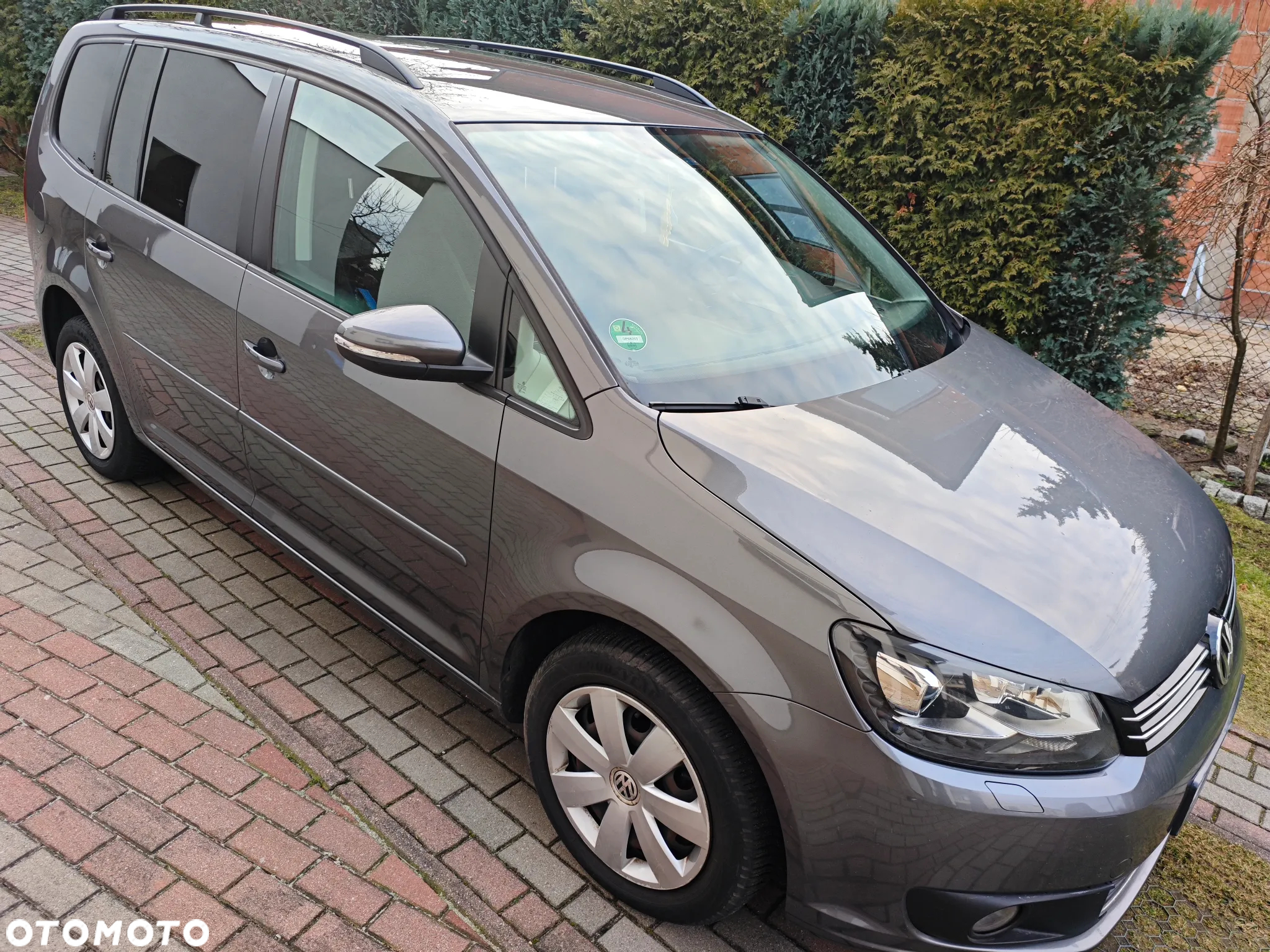 Volkswagen Touran 2.0 TDI DPF Comfortline - 8