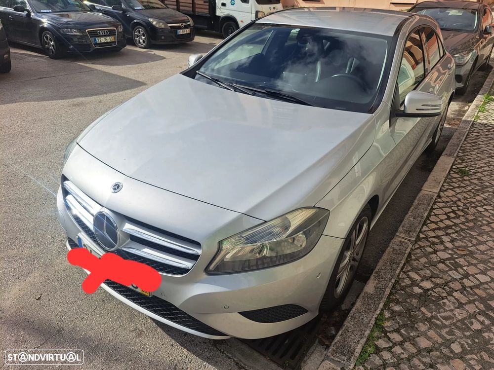 Mercedes-Benz 180 - 1