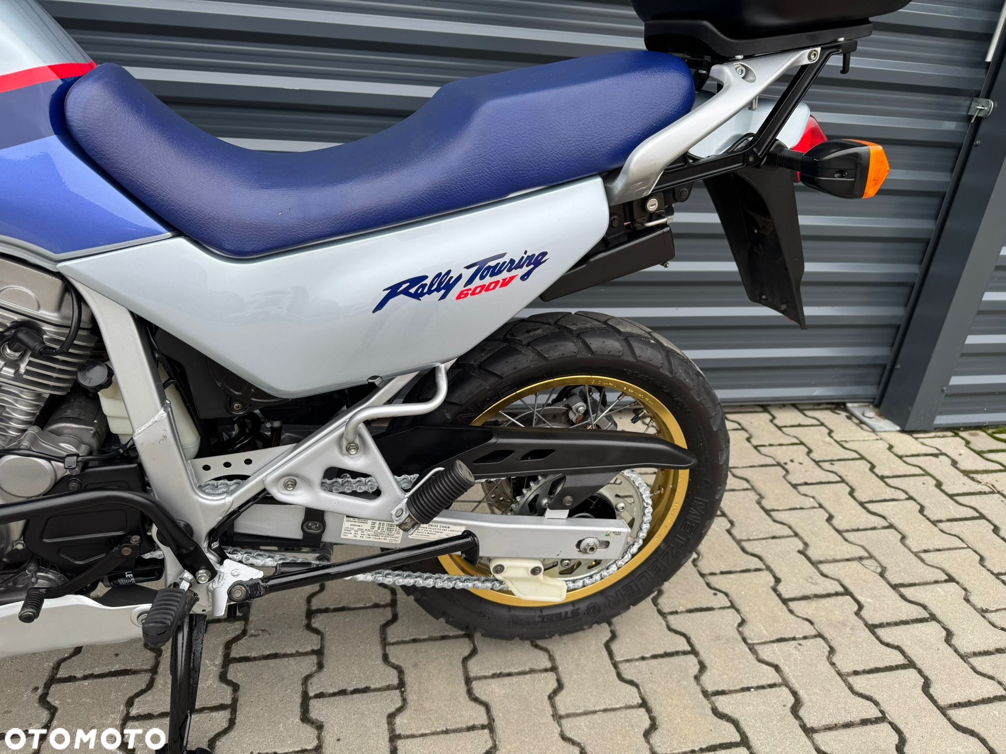 Honda XL - 19