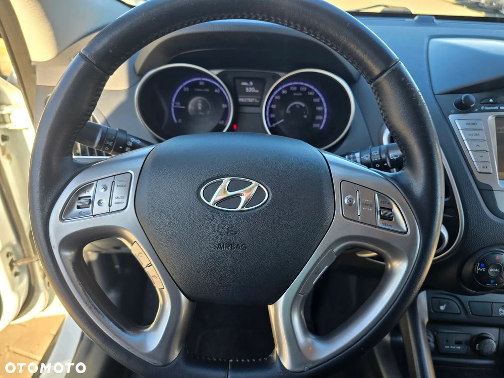 Hyundai ix35 - 26