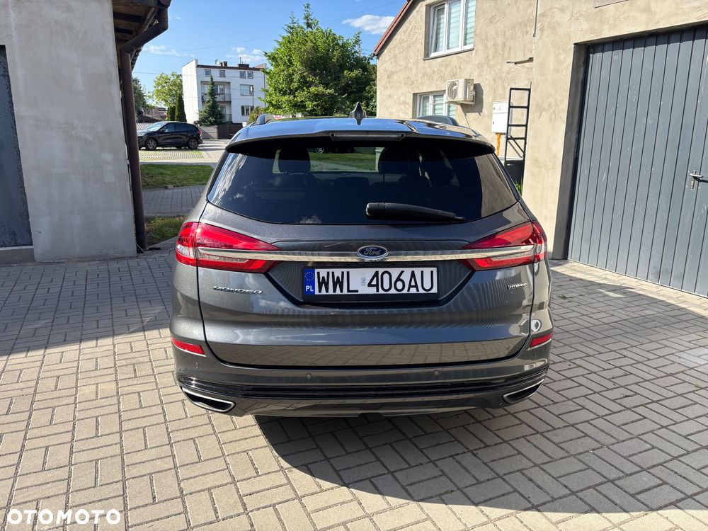 Ford Mondeo - 10