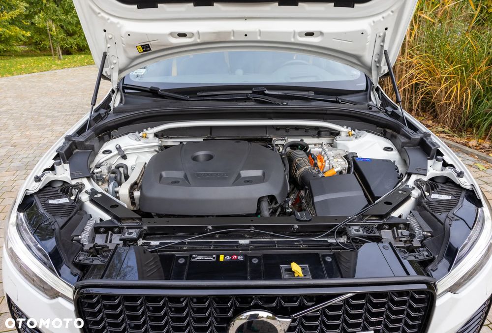 Volvo XC 60 T8 Plug-In Hybrid AWD Polestar Engineered - 38