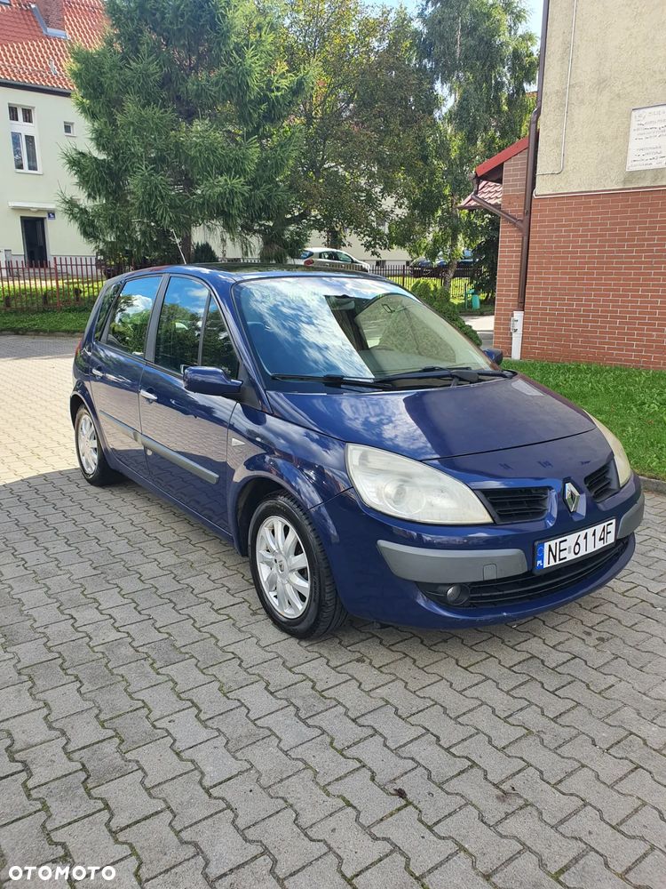 Renault Scenic - 16