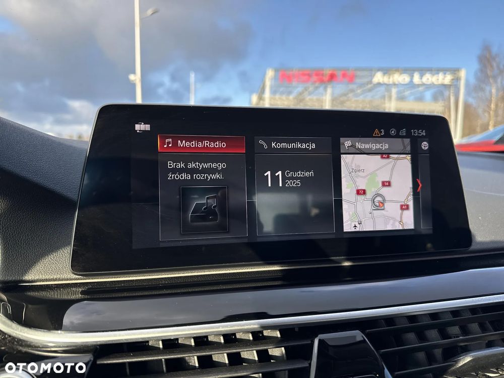 BMW Seria 5 530i GPF xDrive Sport Line sport - 18