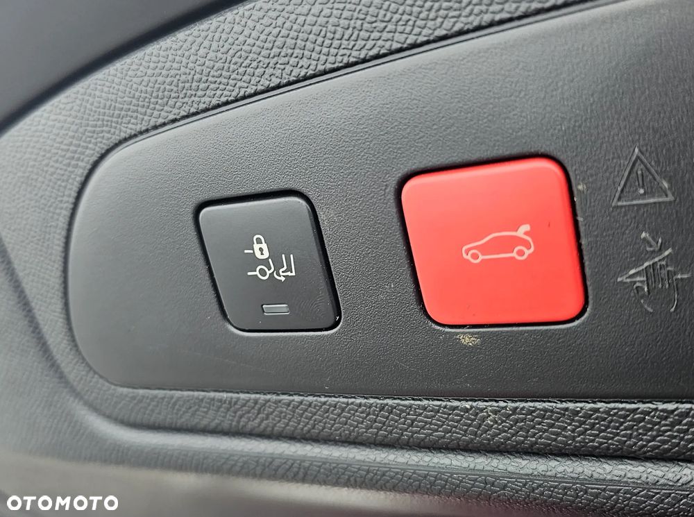 DS Automobiles DS 7 Crossback - 8