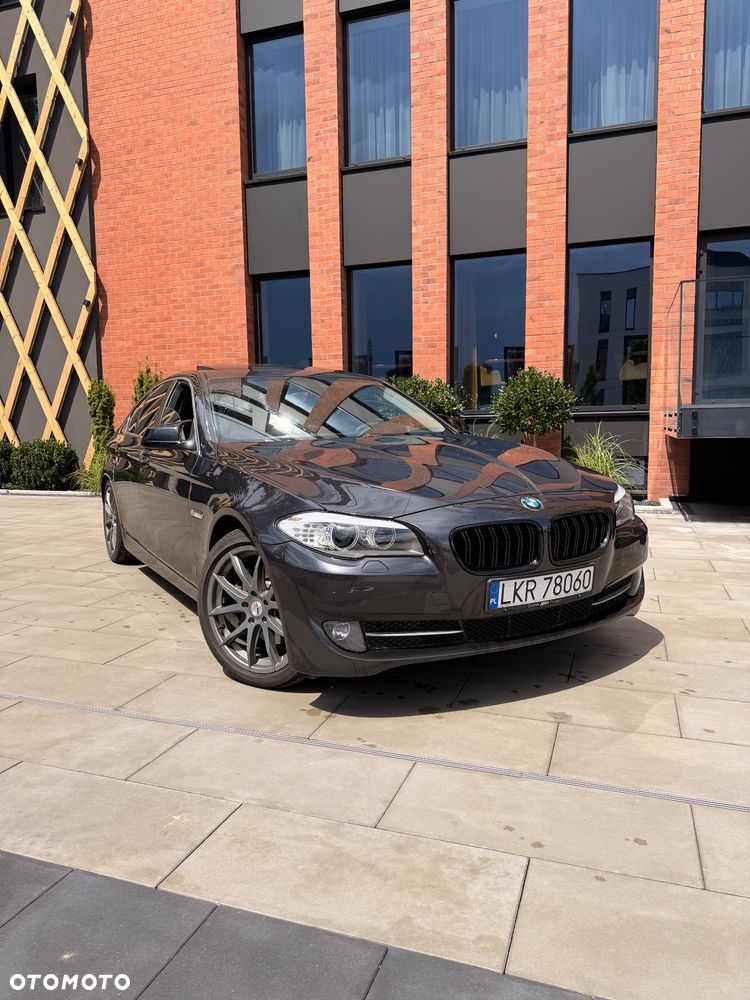 BMW Seria 5 530d xDrive - 1