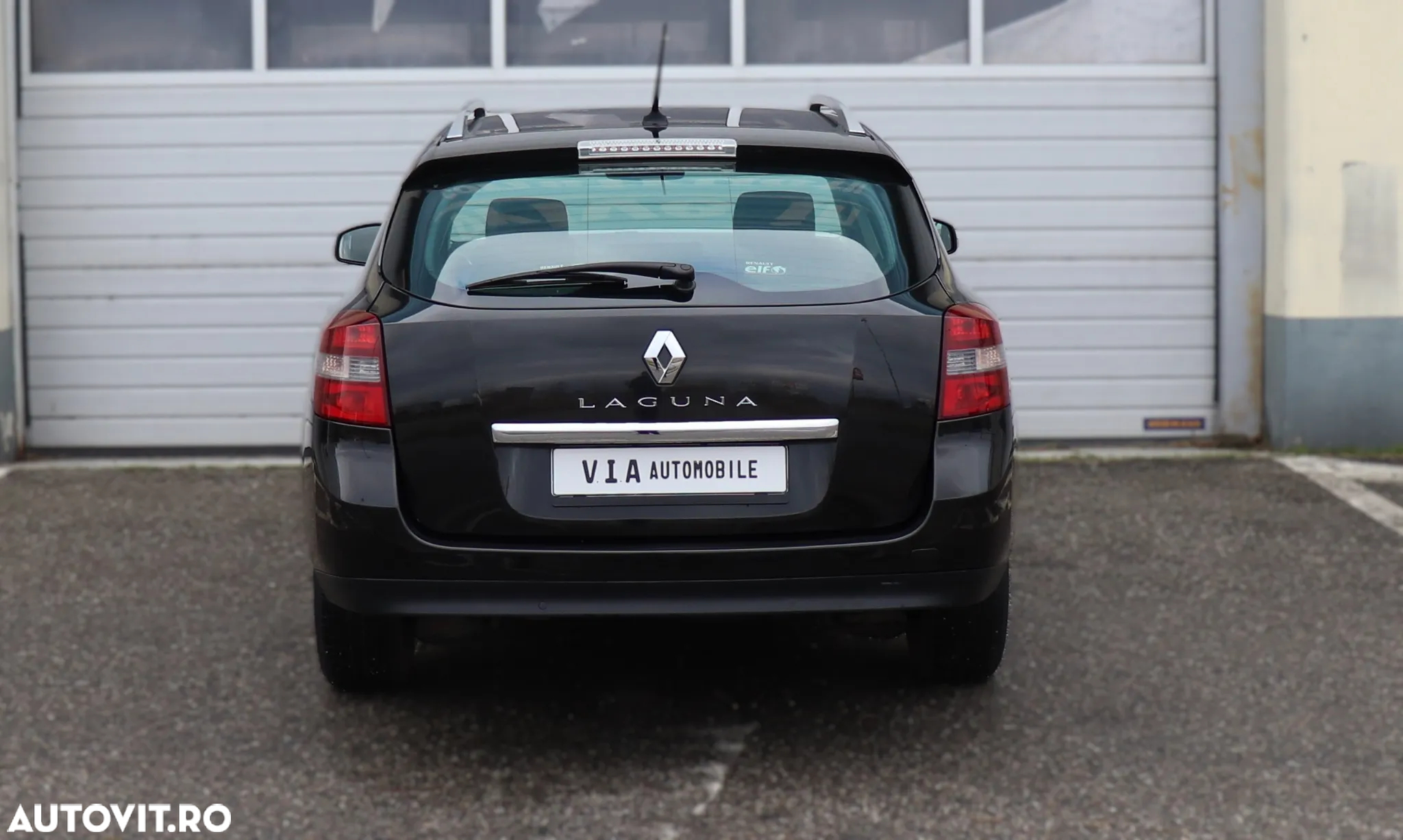 Renault Laguna dCi 110 FAP Limited - 23
