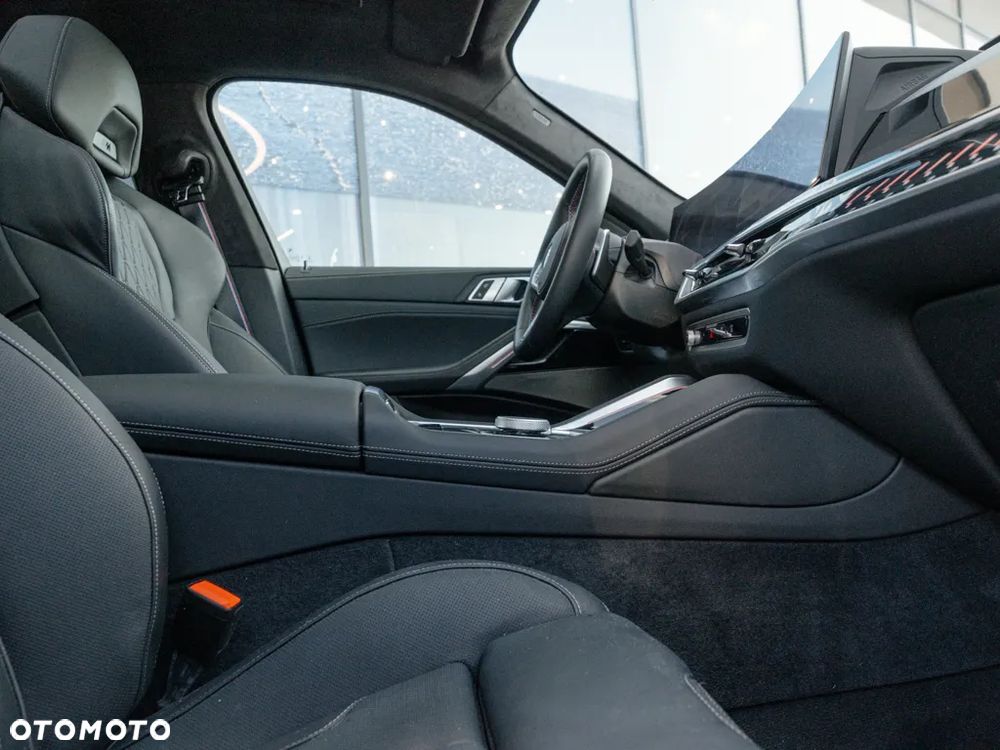BMW X6 M60i mHEV sport - 9