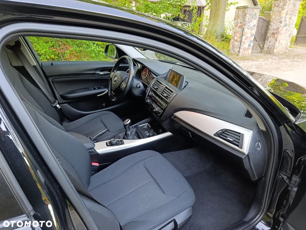 BMW Seria 1 116i Edition Metropolitan - 8