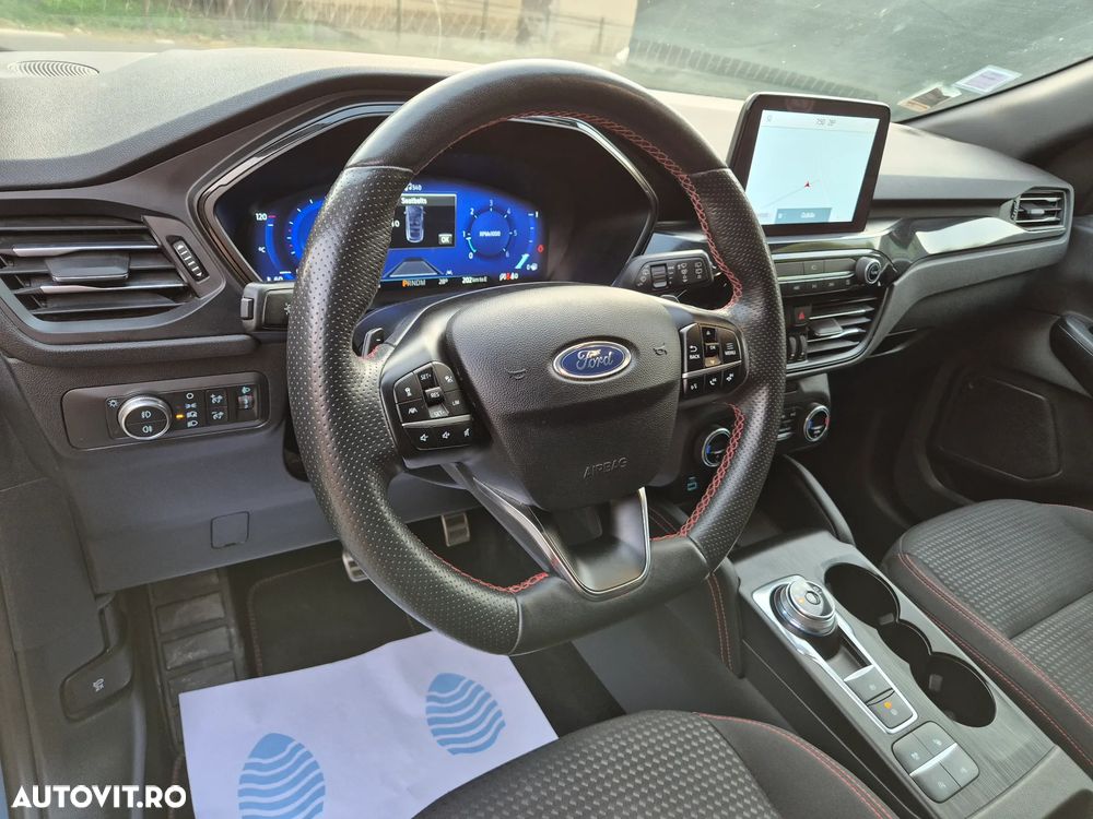 Ford Kuga 1.5 TDCi 2x4 Aut. ST-Line - 6