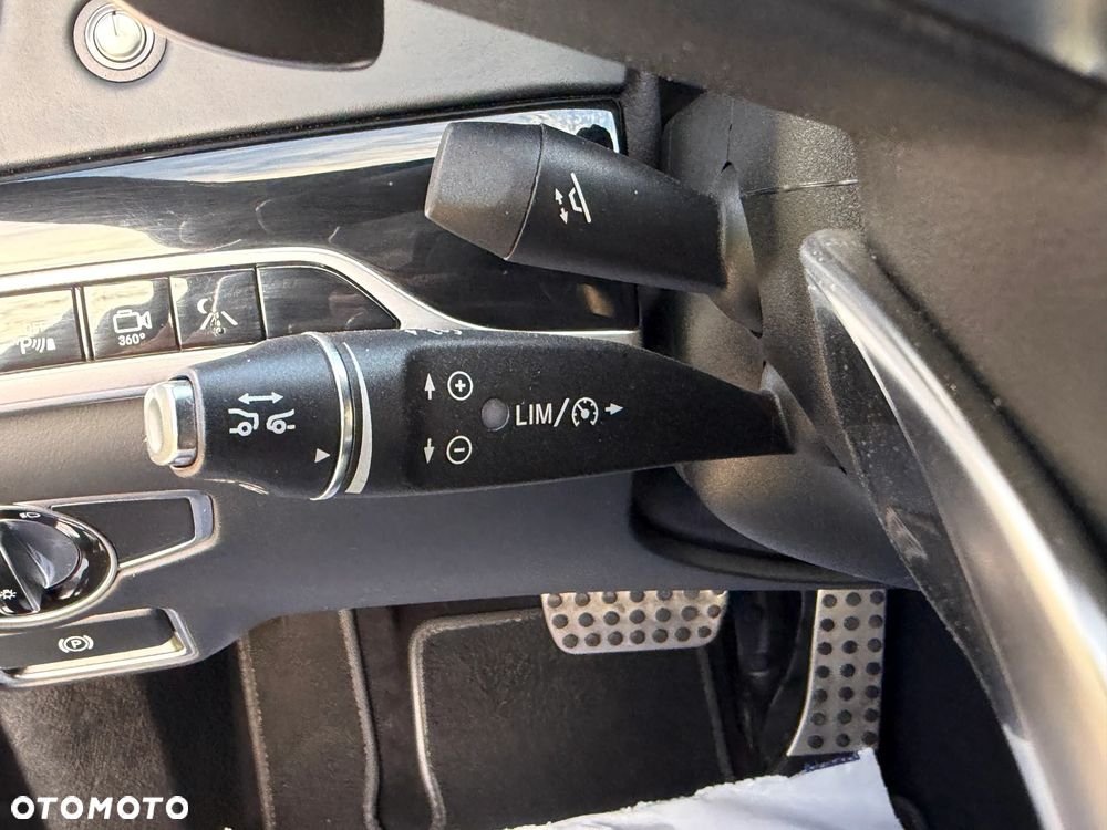 Mercedes-Benz Klasa S 500 4-Matic 9G-TRONIC - 22