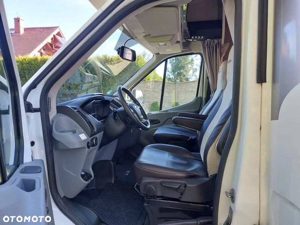 Ford ROLLER TEAM Kronos 5-Osobowy - 7