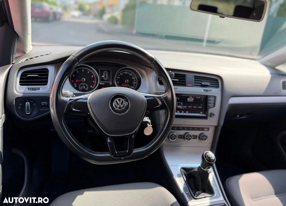 Volkswagen Golf 1.2 TSI Comfortline - 8