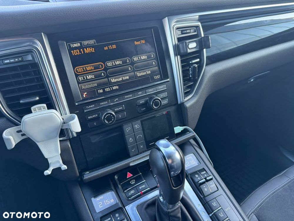 Porsche Macan S - 13