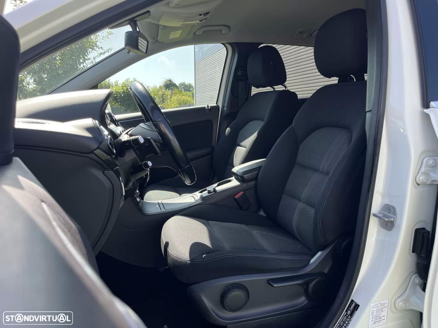 Mercedes-Benz B 220 d 7G-DCT Edition - 26