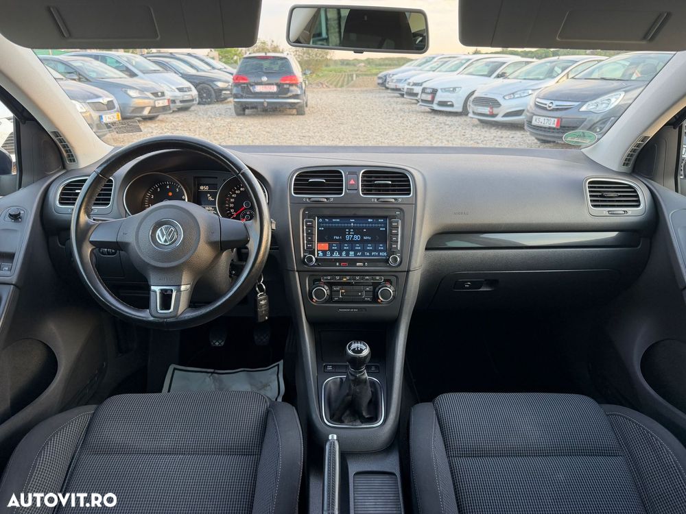 Volkswagen Golf 1.6 Edition - 2