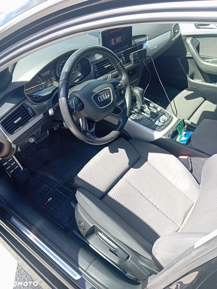 Audi A6 Avant 2.0 TDI Quattro S tronic - 12