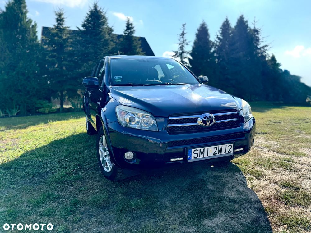 Toyota RAV4 2.2 D-CAT 4x4 Executive - 1