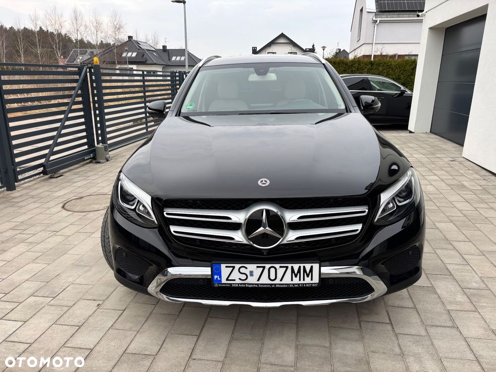 Mercedes-Benz GLC - 14