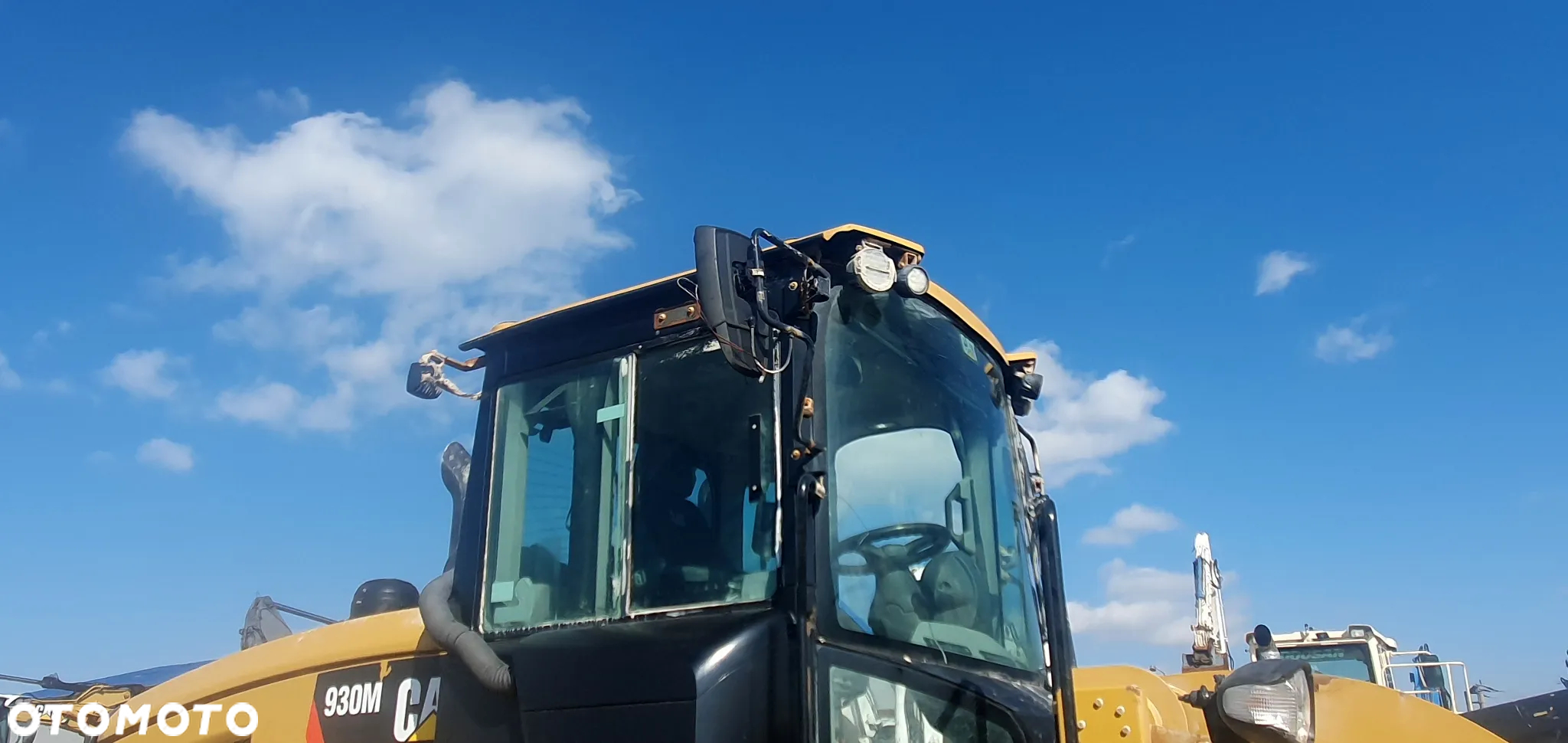 Caterpillar 930M - 17