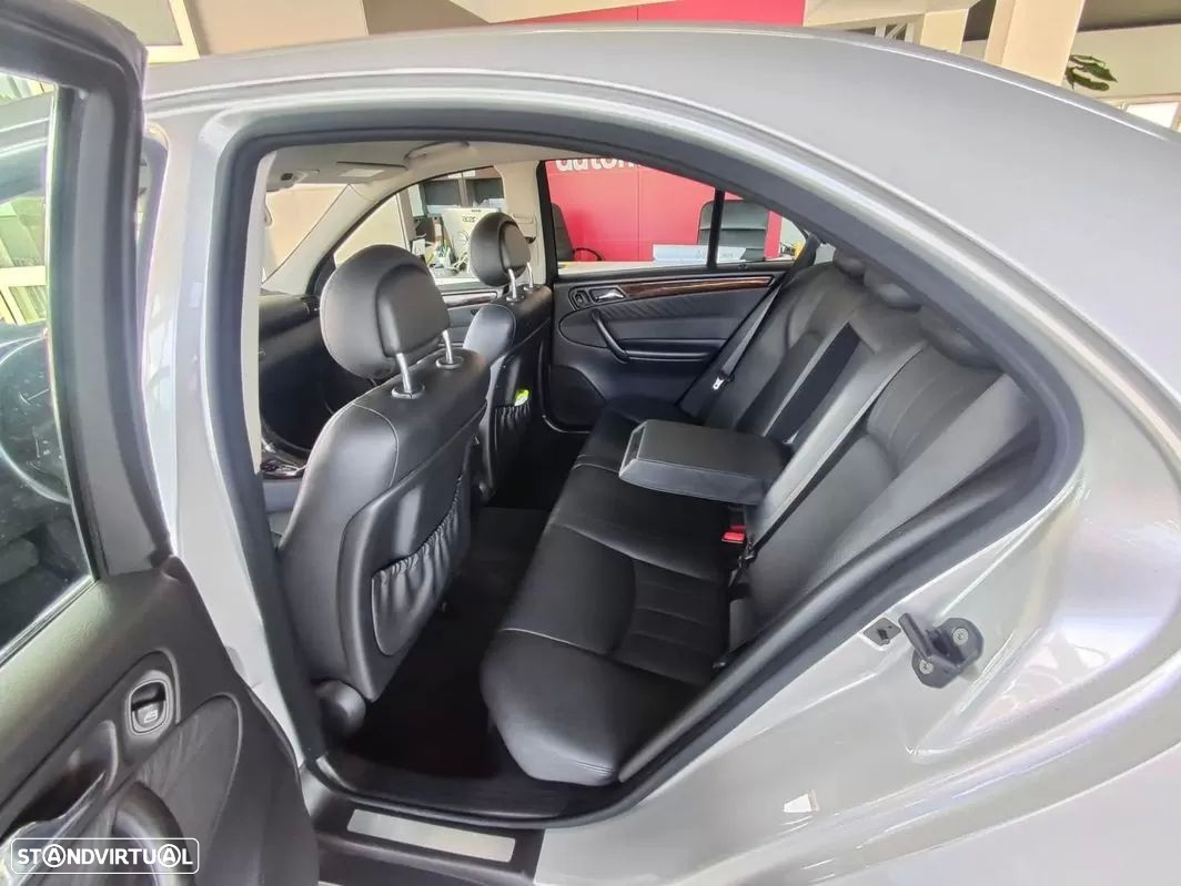 Mercedes-Benz C 270 CDi Elegance Aut. - 13