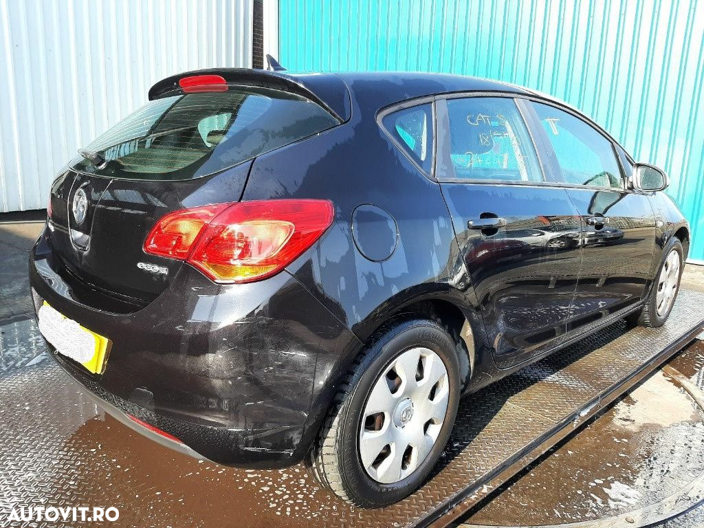 CD player Opel Astra J 2010 Hatchback 1.3 CDTI - 7