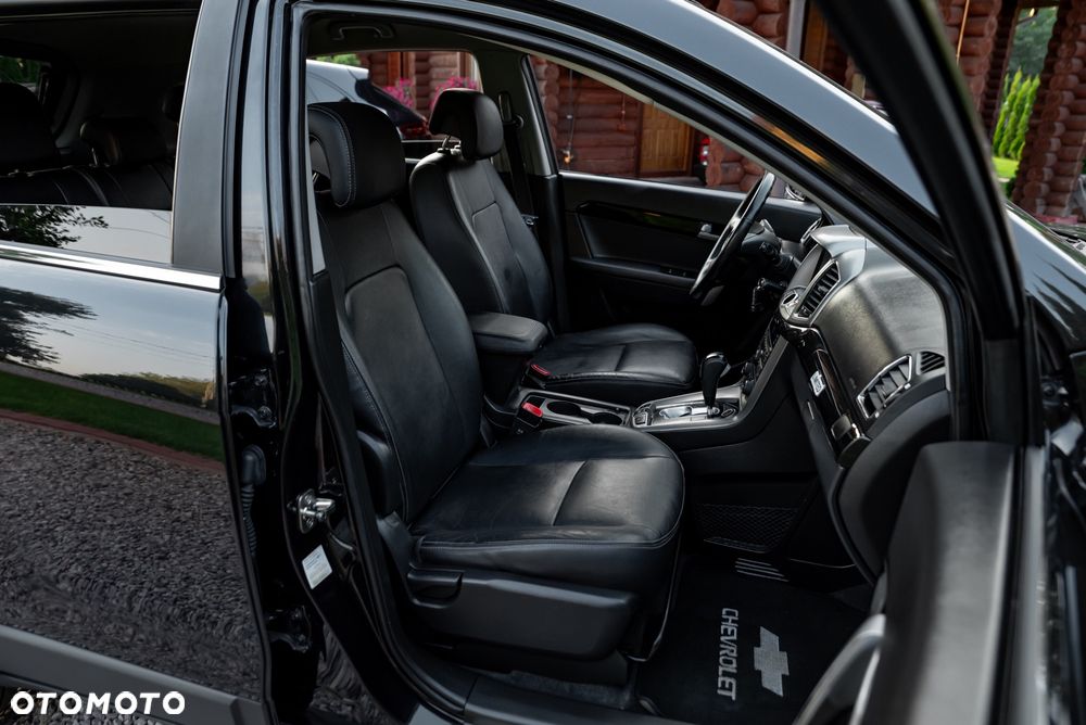 Chevrolet Captiva 2.4 AWD Automatik LT+ - 23