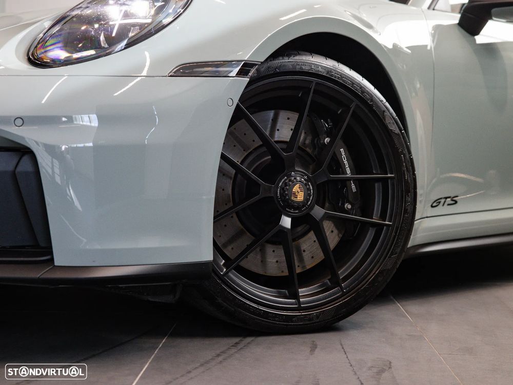 Porsche 911 (992) Carrera GTS - 27