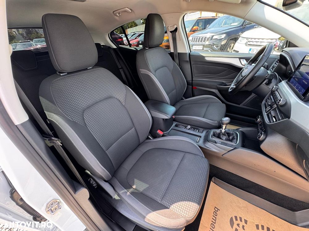 Ford Focus 1.5 EcoBlue Trend - 13