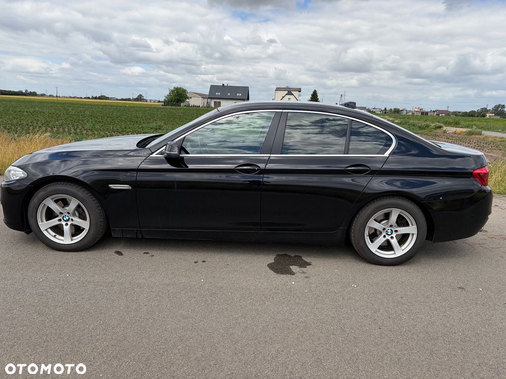 BMW Seria 5 520d Luxury Line - 22