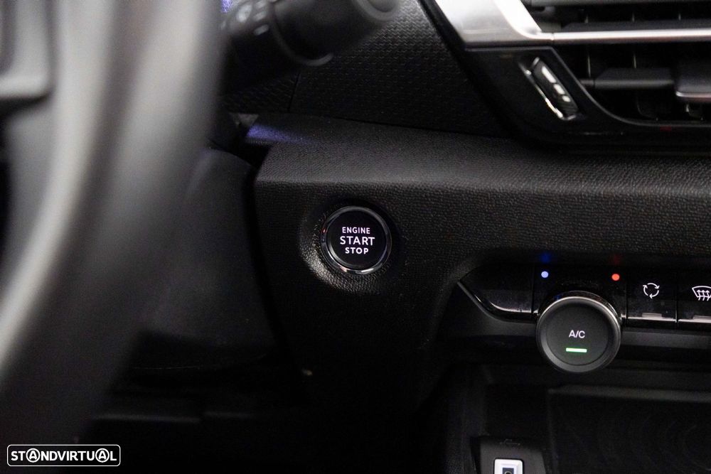 Citroën C4 X 1.2 PureTech Shine Pack EAT8 - 19