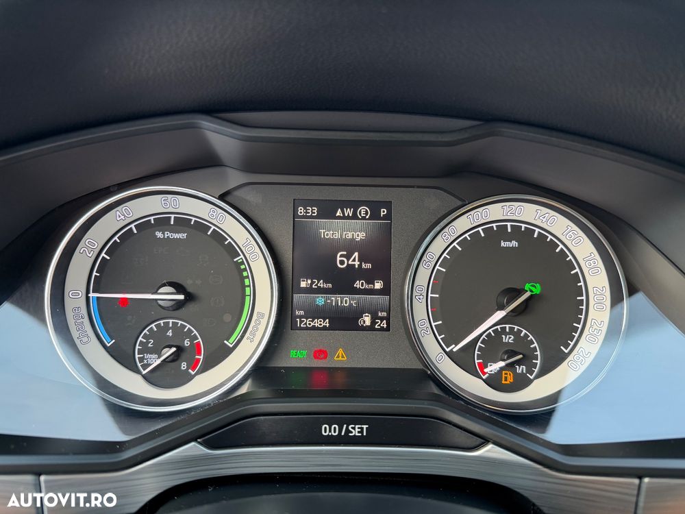 Skoda Superb 1.4 TSI DSG Ambition - 22