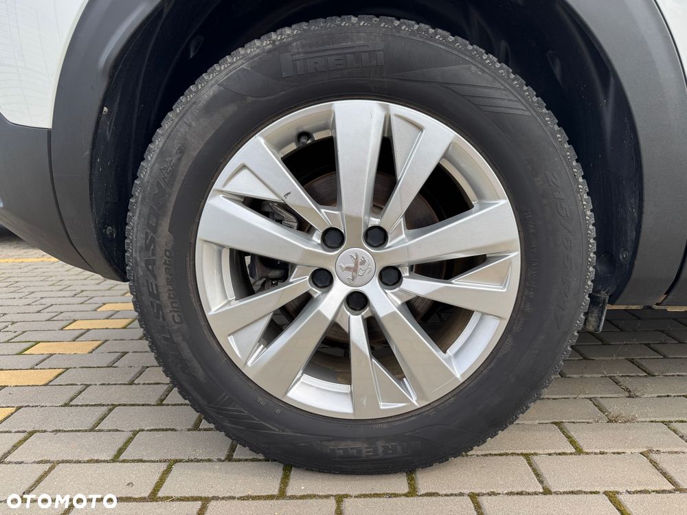 Peugeot 3008 PureTech 130 Stop & Start GPF Active Pack - 16