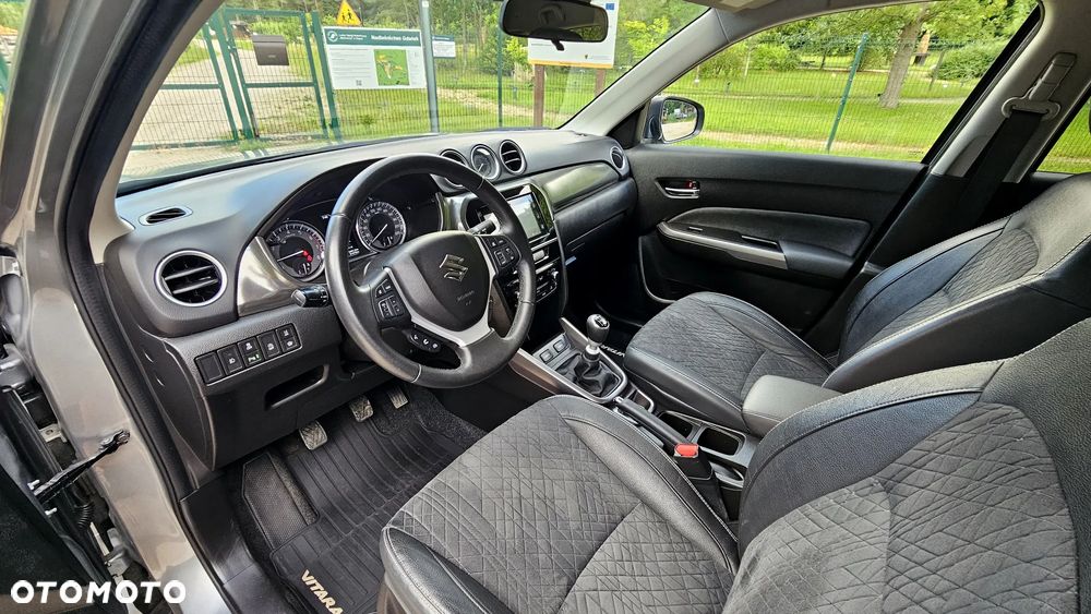Suzuki Vitara 1.4 Boosterjet Comfort - 25