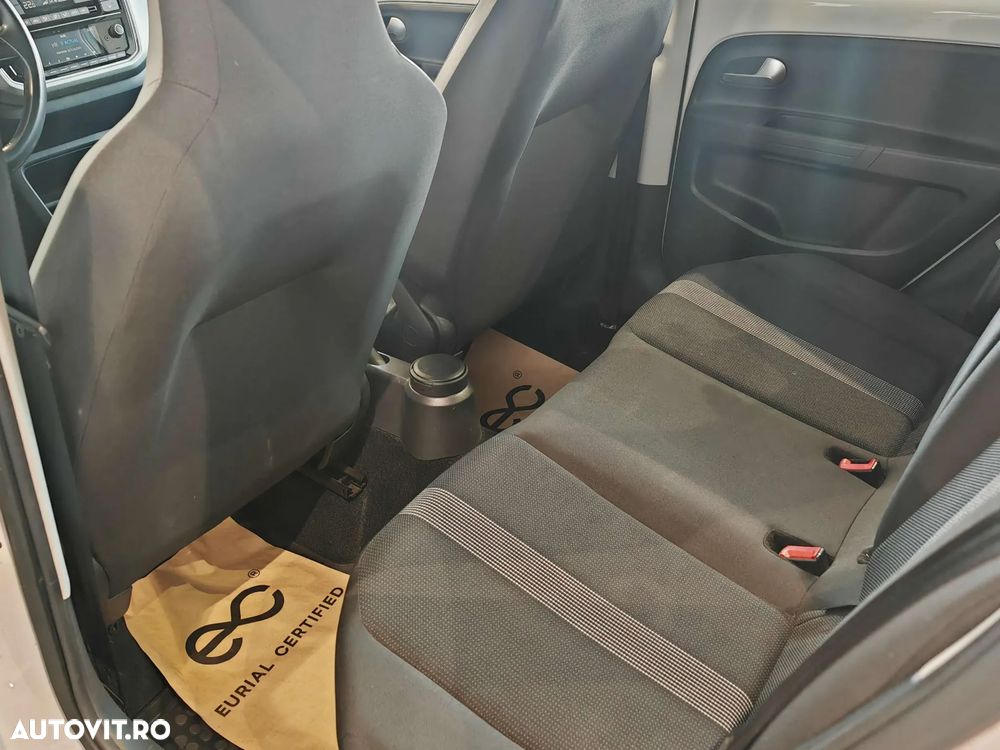 Volkswagen up! - 10