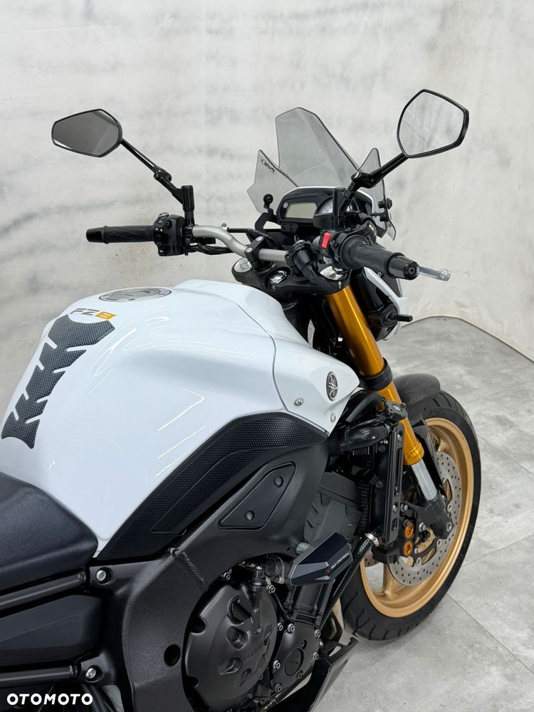 Yamaha FZ8 - 8