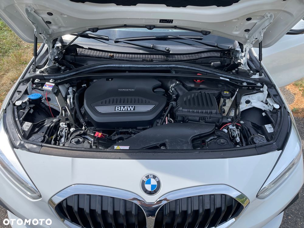 BMW Seria 1 - 16