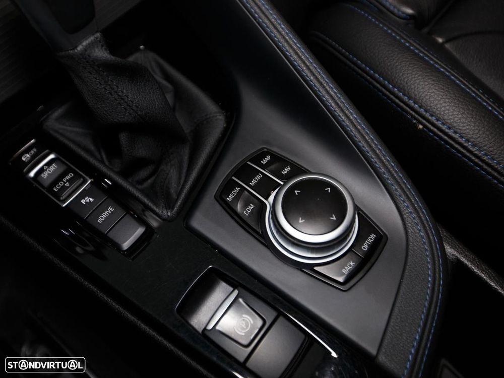 BMW X1 25 e xDrive Pack M - 22