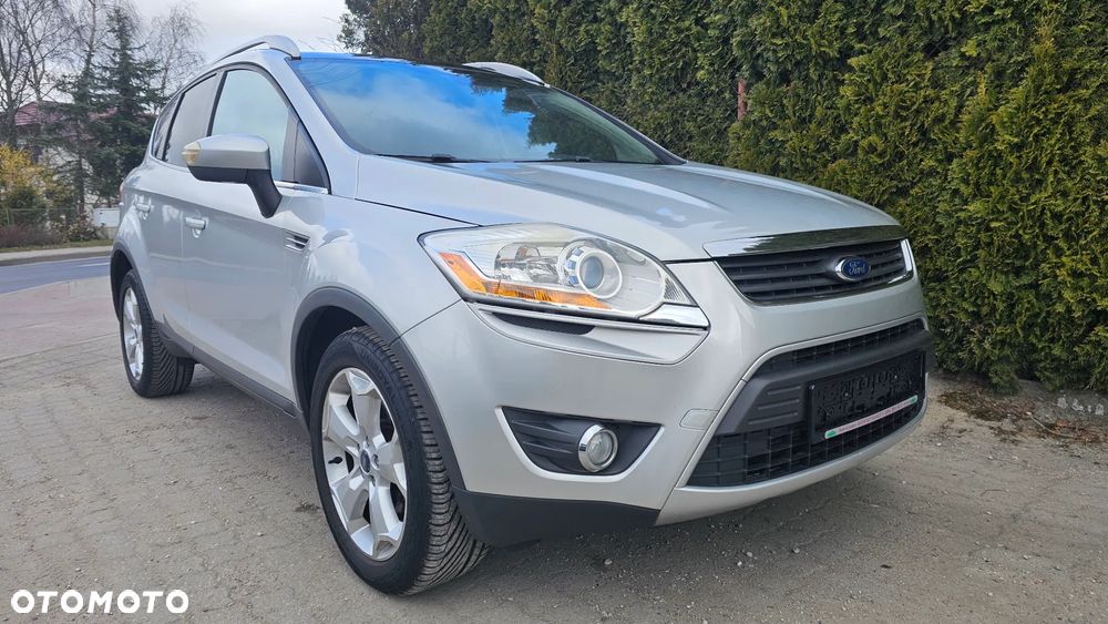 Ford Kuga 2.0 TDCi 2x4 Titanium - 1