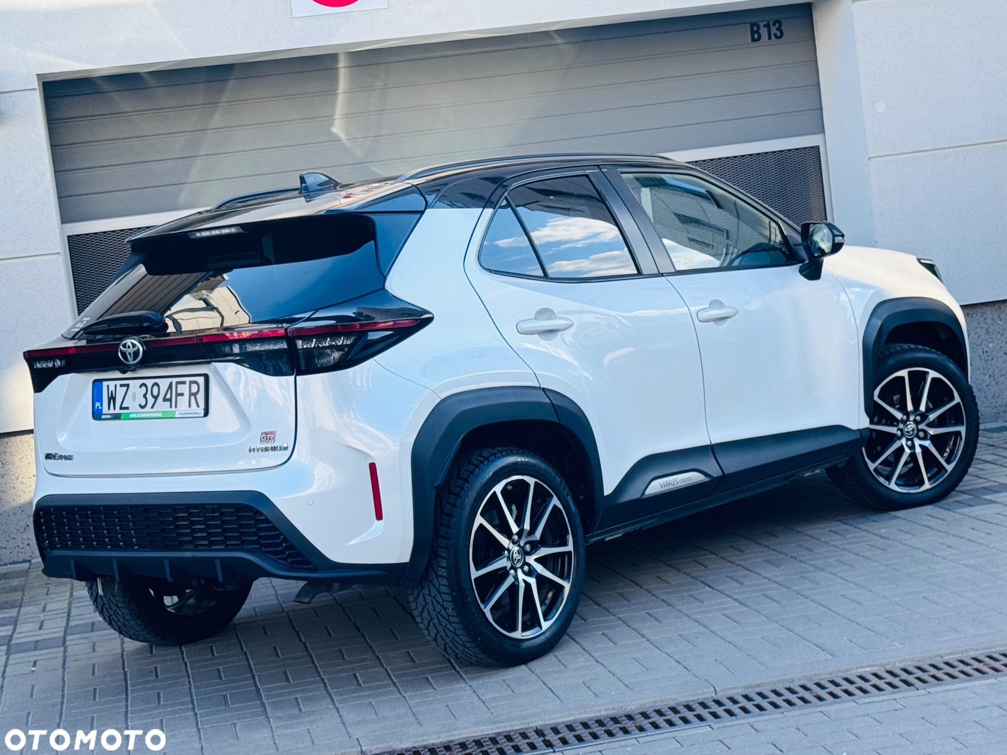 Toyota Yaris Cross Hybrid 1.5 GR Sport - 15