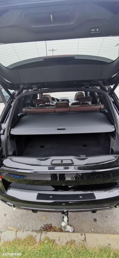 BMW X5 2022 — imagine 12