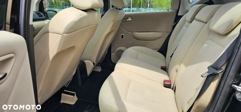 Mercedes-Benz Klasa A 150 BlueEFFICIENCY Avantgarde - 8