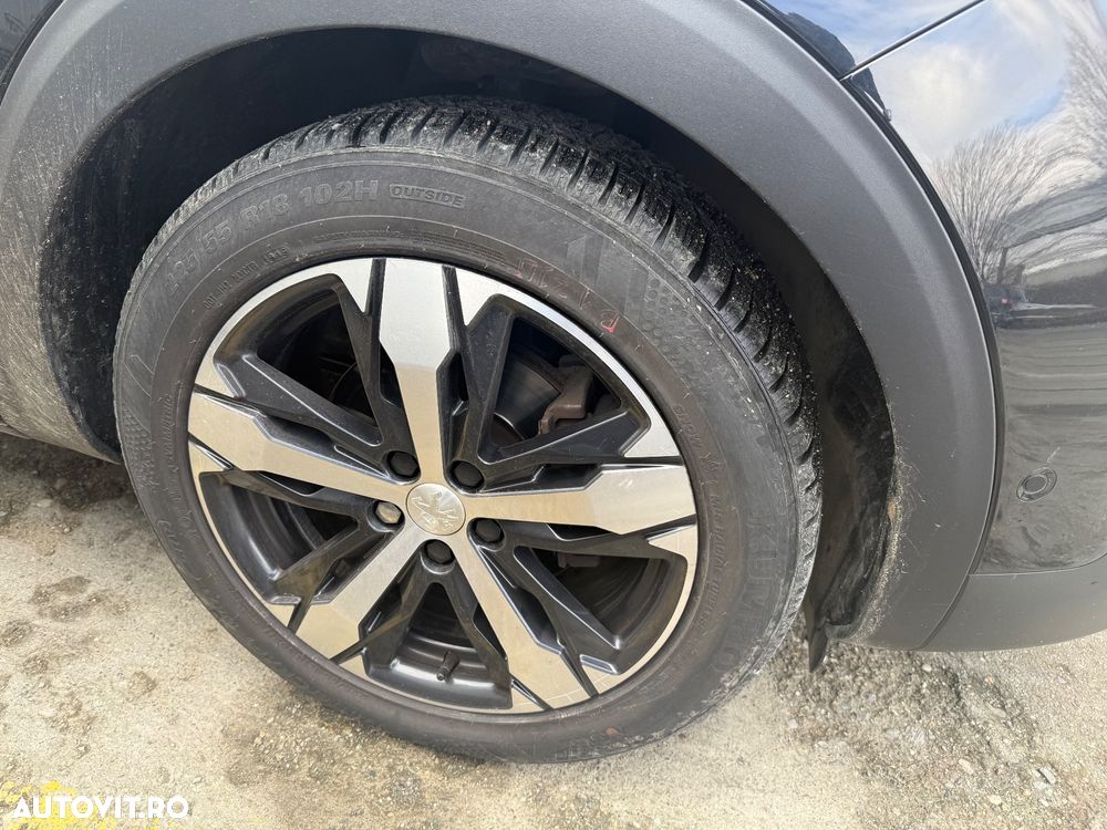 Peugeot 3008 1.5 BlueHDI 130 EAT8 Allure Pack - 4