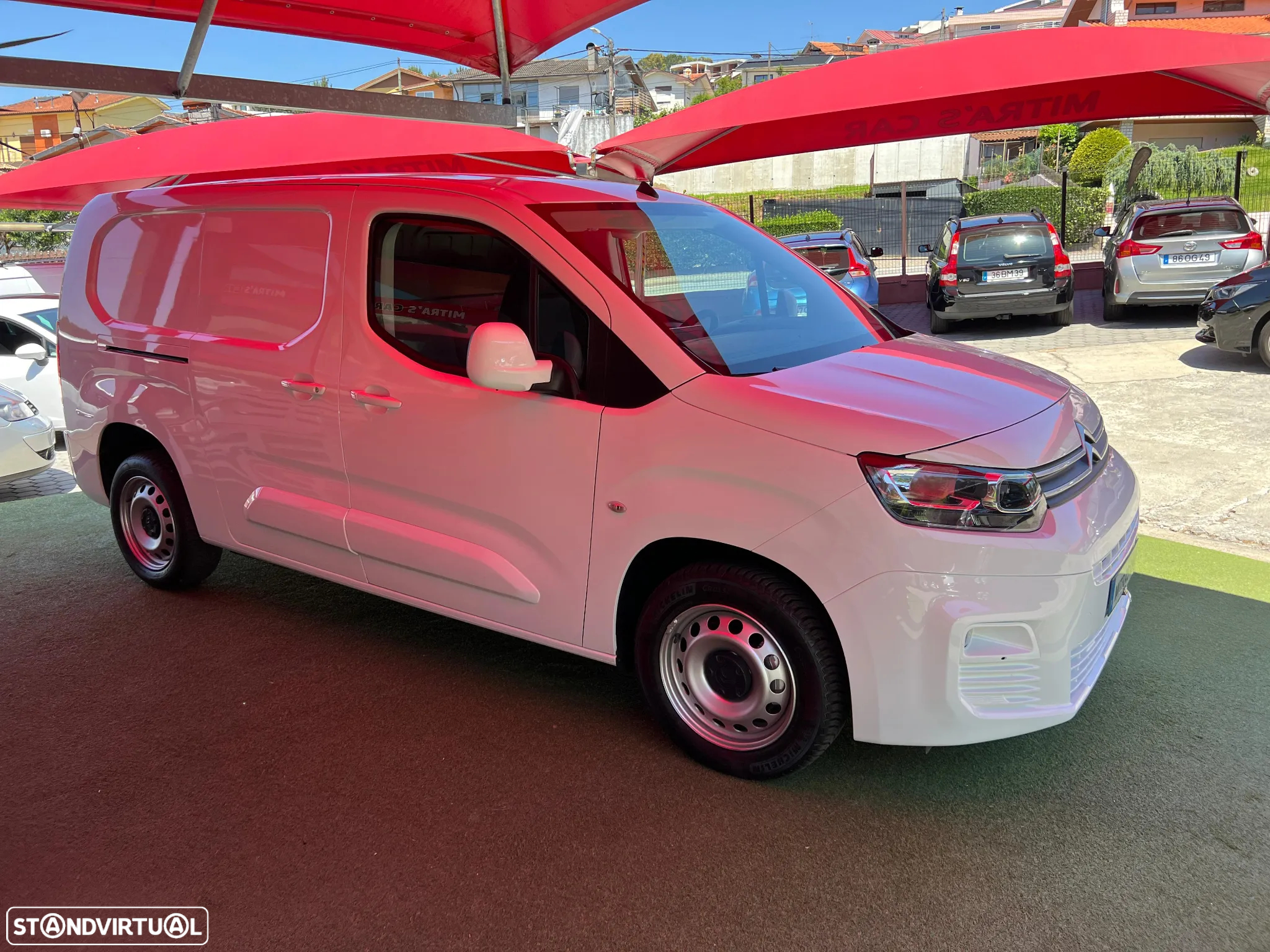Citroën Berlingo 1.6 HDI Longa - 3 Lug. - 4