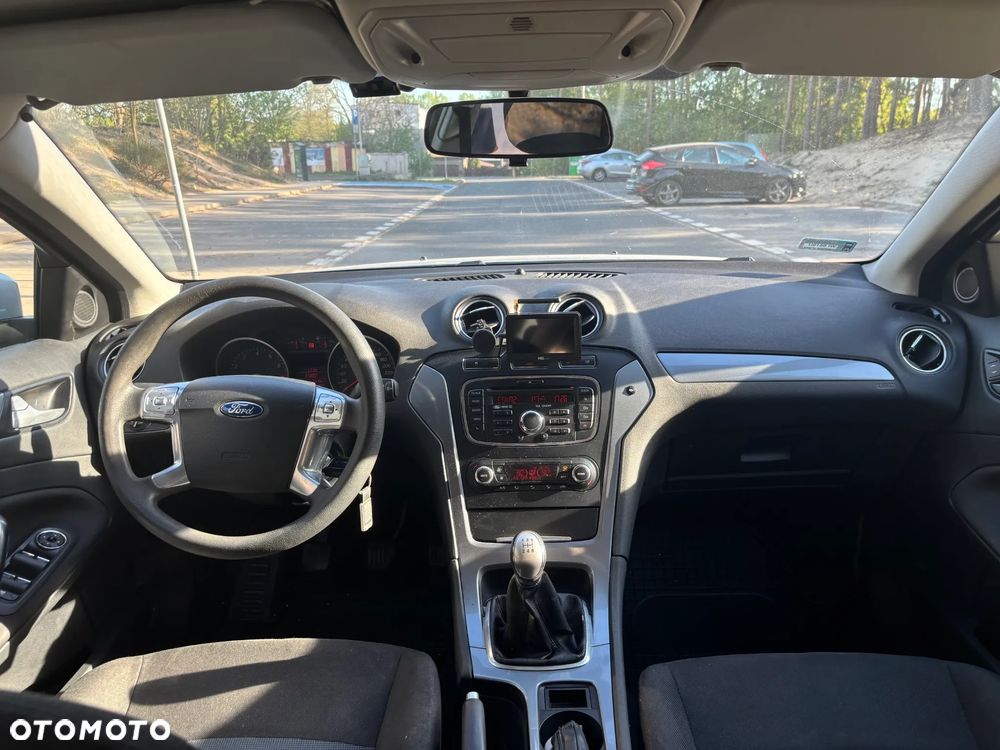 Ford Mondeo 1.6 Ambiente - 5
