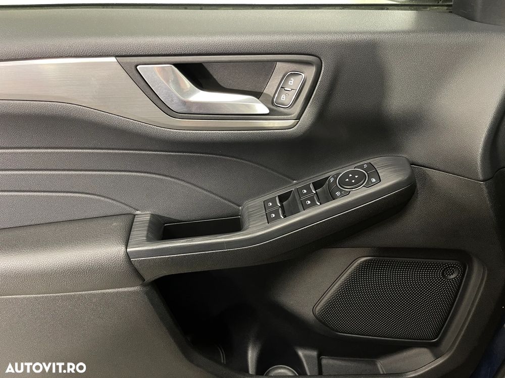 Ford Kuga 1.5 EcoBoost TITANIUM - 27