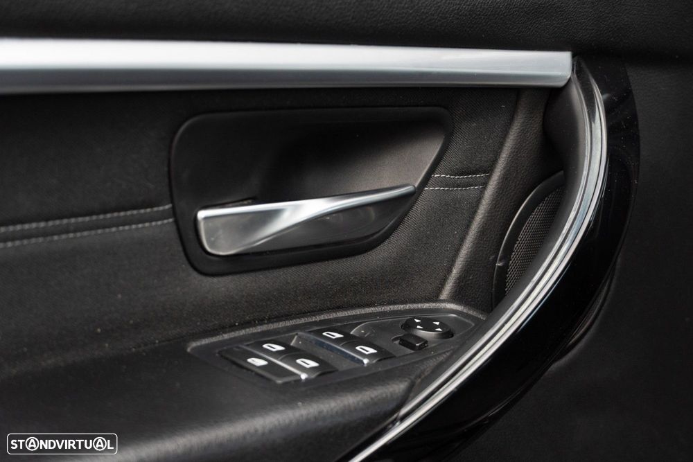 BMW 320 d Efficient Dynamic Edition Sport Line - 29