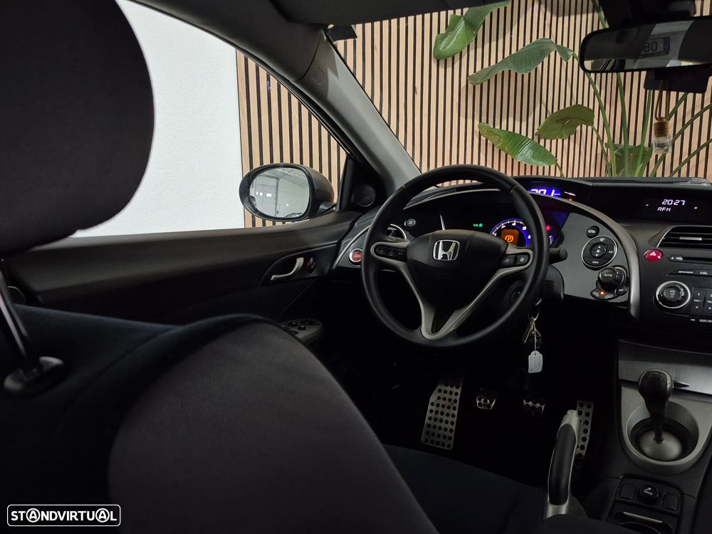 Honda Civic 1.4 Sport - 10